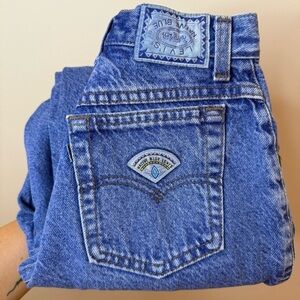 RARE VTG LEVI’S Native Blue Straight Leg Rigid Denim 90s High Waisted Mom Jeans